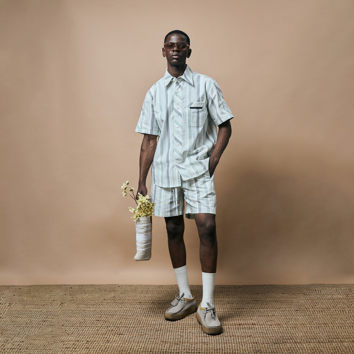 CROSS CUT STRIPE SHIRT