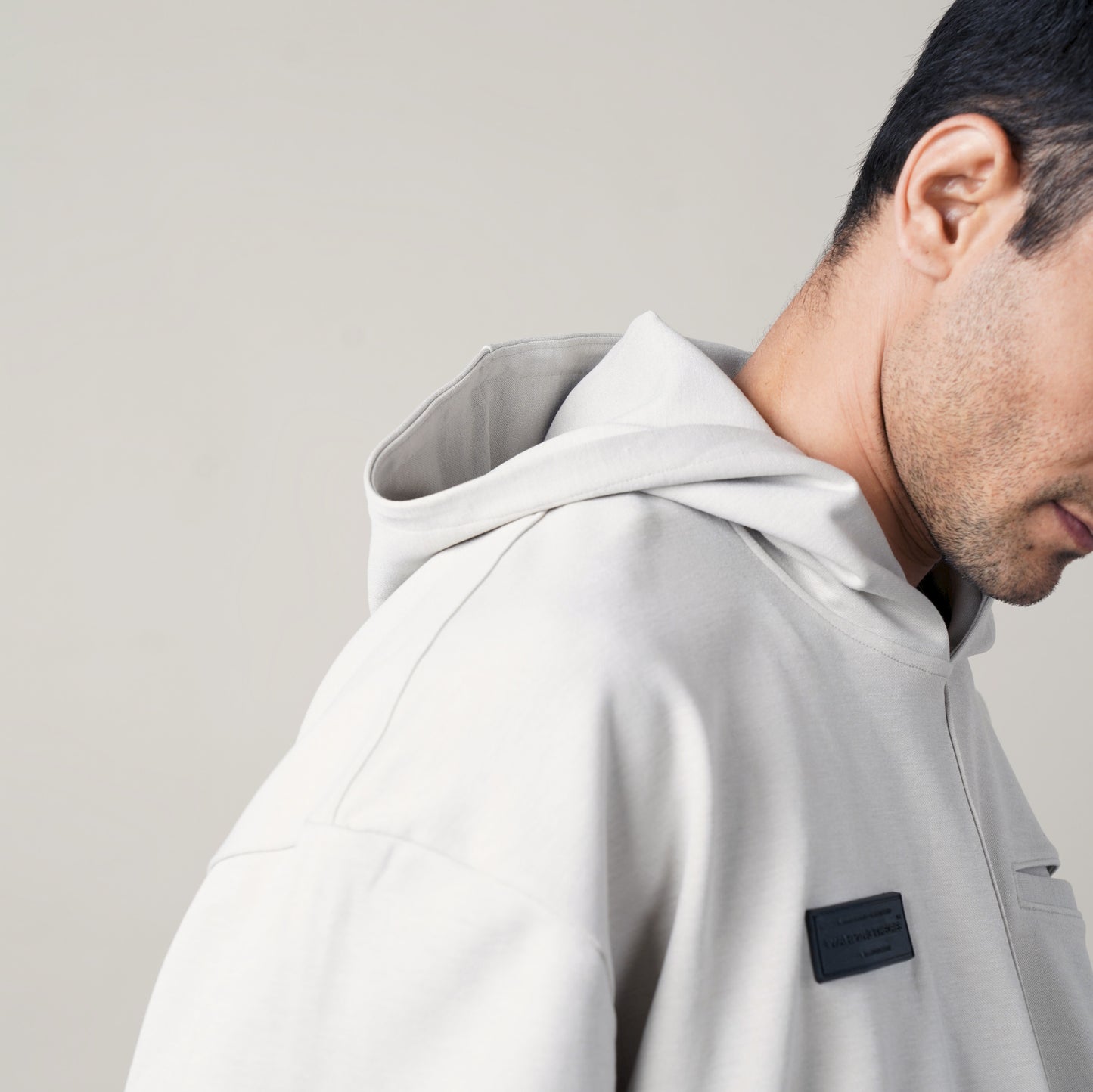 CLOSE UP, HOOD, WARPING THEORIES LOGO, PATCH LOGO, WHITE HOODIE, MENS, WOMENS, MENS HOODIE,WT Functional Hoodie, oversized fit, melange effect fabric, branded WT rubber label, functional welt pockets. UNISEX, OVERSIZED, SIZE AVAILABLE S TO XXL, WOMENS HOODIES, OVERSIZED SWEATSHIRTS, SWEATSHIRTS, CROPPED SWEATSHIRT, SWEATSHIRT ZARA, LONGLINE HOODIE,aerie sweatshirt,christy hoodie,tna sweatshirt,tna hoodies,missguided hoodie, RIBBED SWEATSHIRT, WHITE HOODIE, WHITE CLAY COLOURWAY, RIBBED, NYLON RAYON BLEND