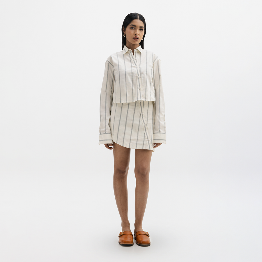 ASYMMETRICAL BUTTON DOWN SHIRT - BLUE