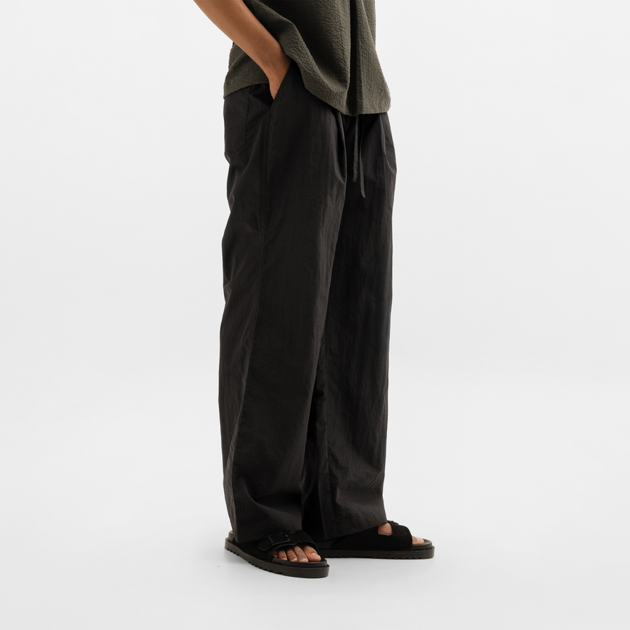 WIDE LEG NYLON PANTS - BLACK