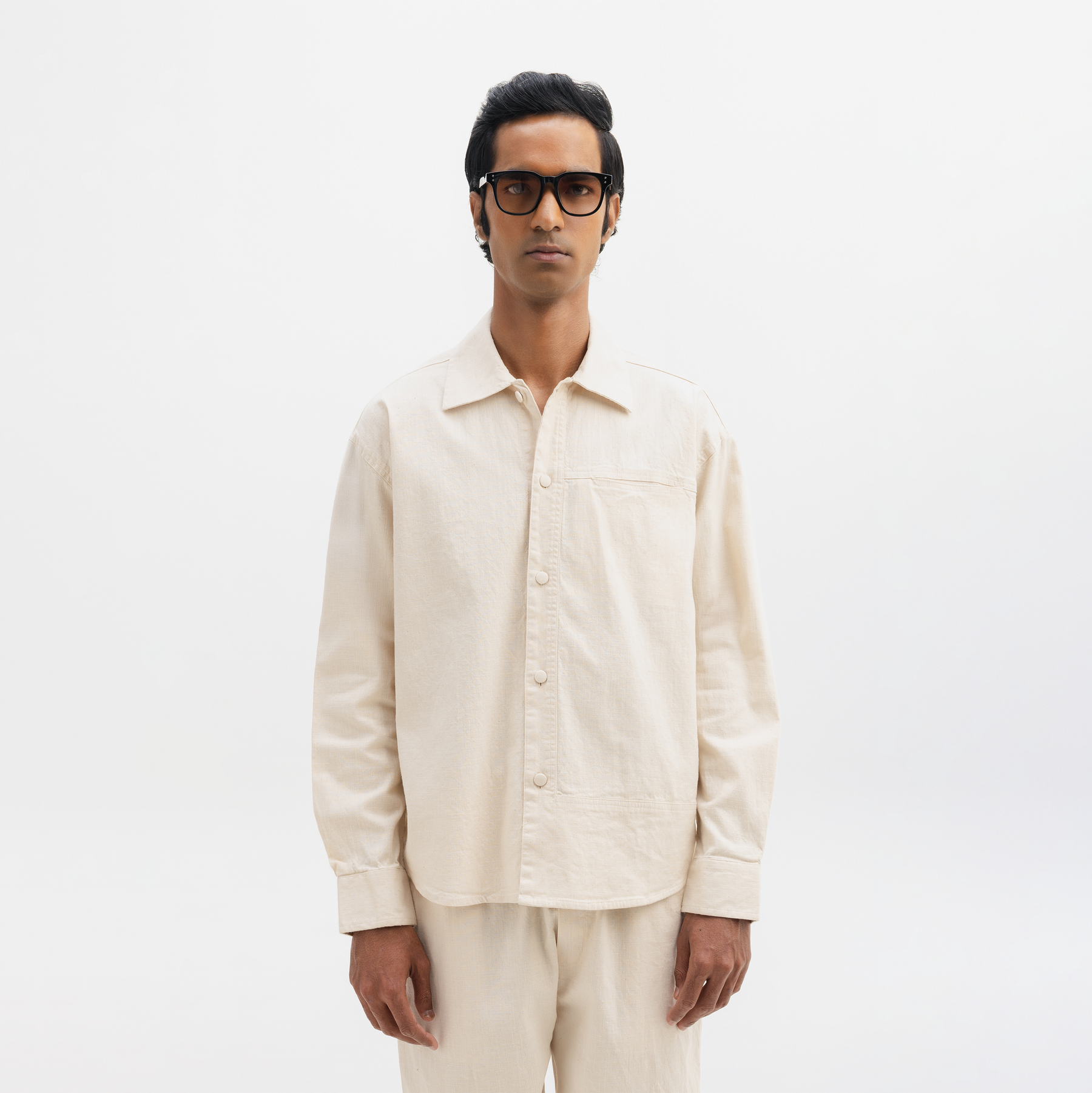 COTTON SPREAD COLLAR SHIRT- NATURAL