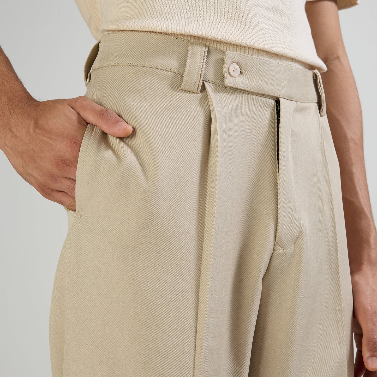 Classic Pleated Trousers