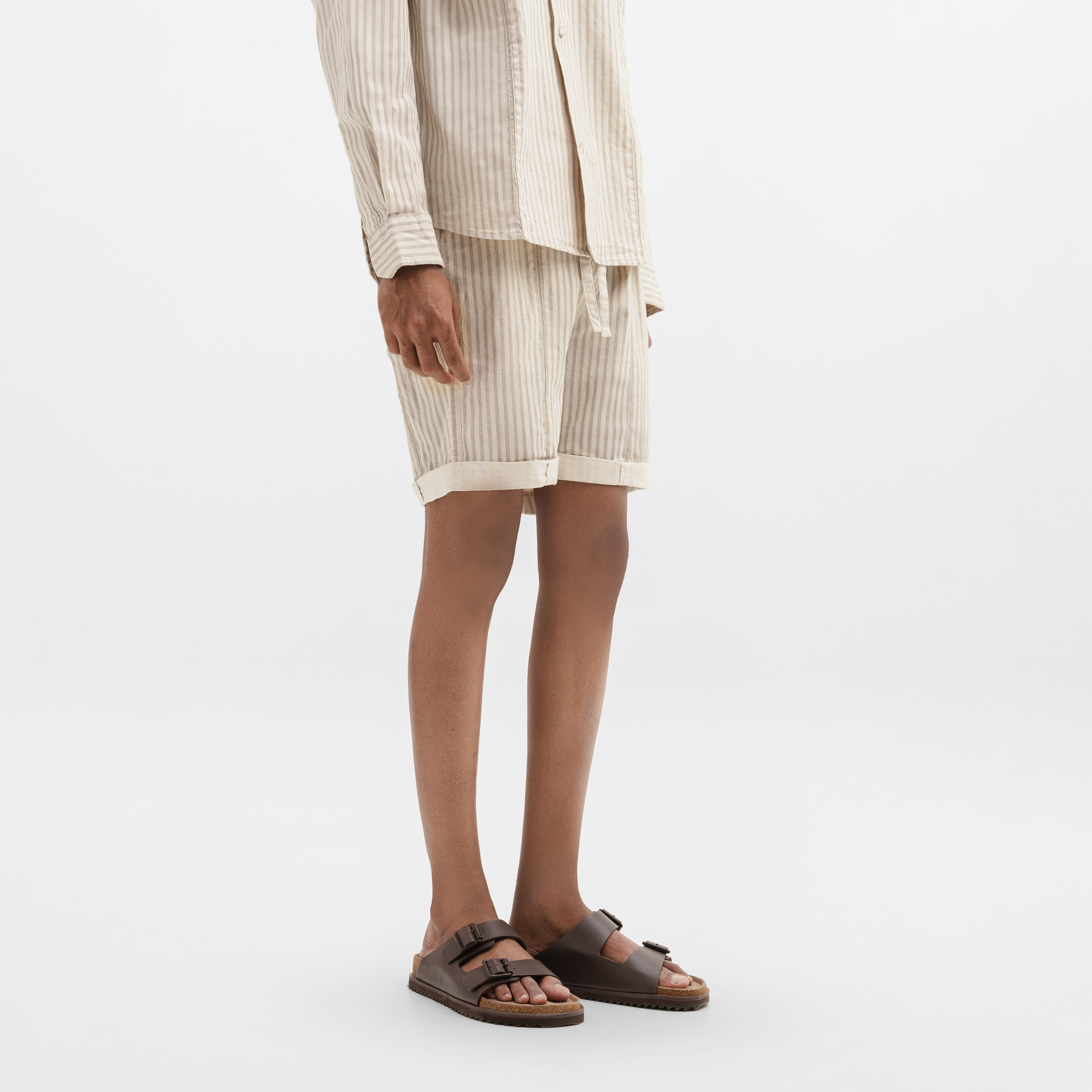ROLLED-UP HEM SHORTS - DESERT