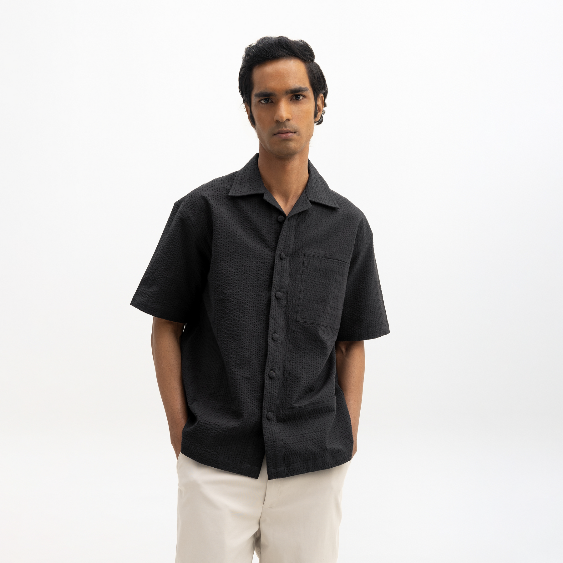 SEER SUCKER CUBAN SHIRT - BLACK