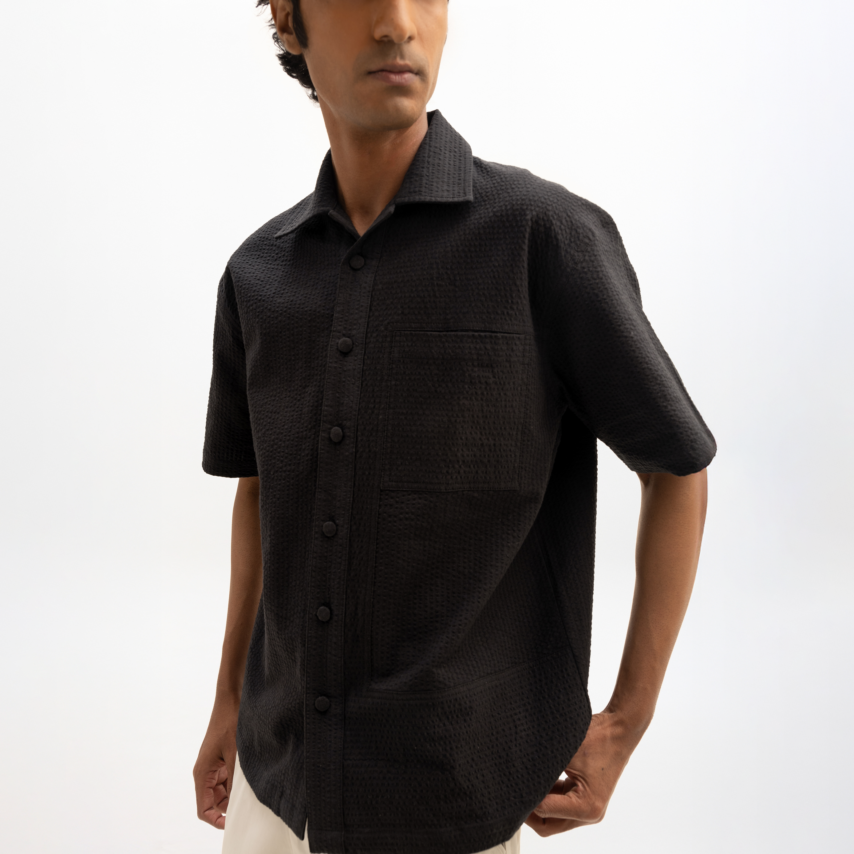 SEER SUCKER CUBAN SHIRT - BLACK