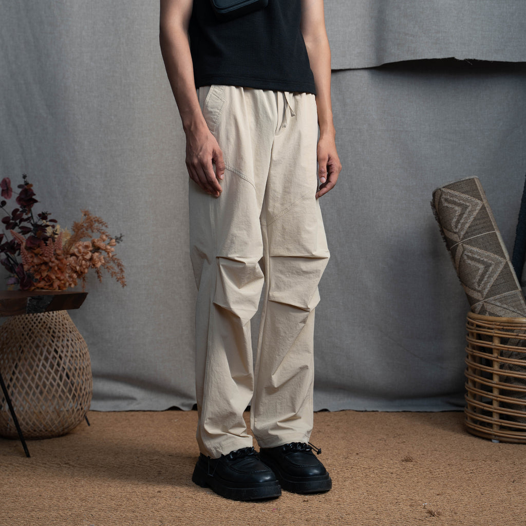 WORKADAY PARACHUTE PANTS- SAND