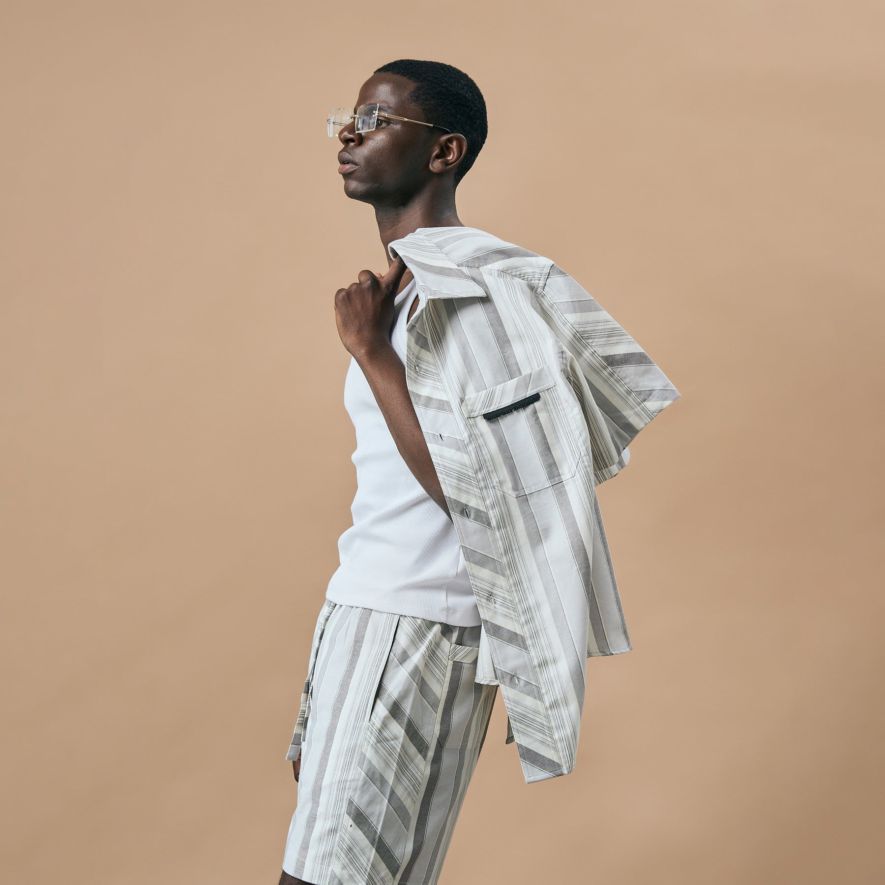 CROSS CUT STRIPE SHORTS- ICE BLUE