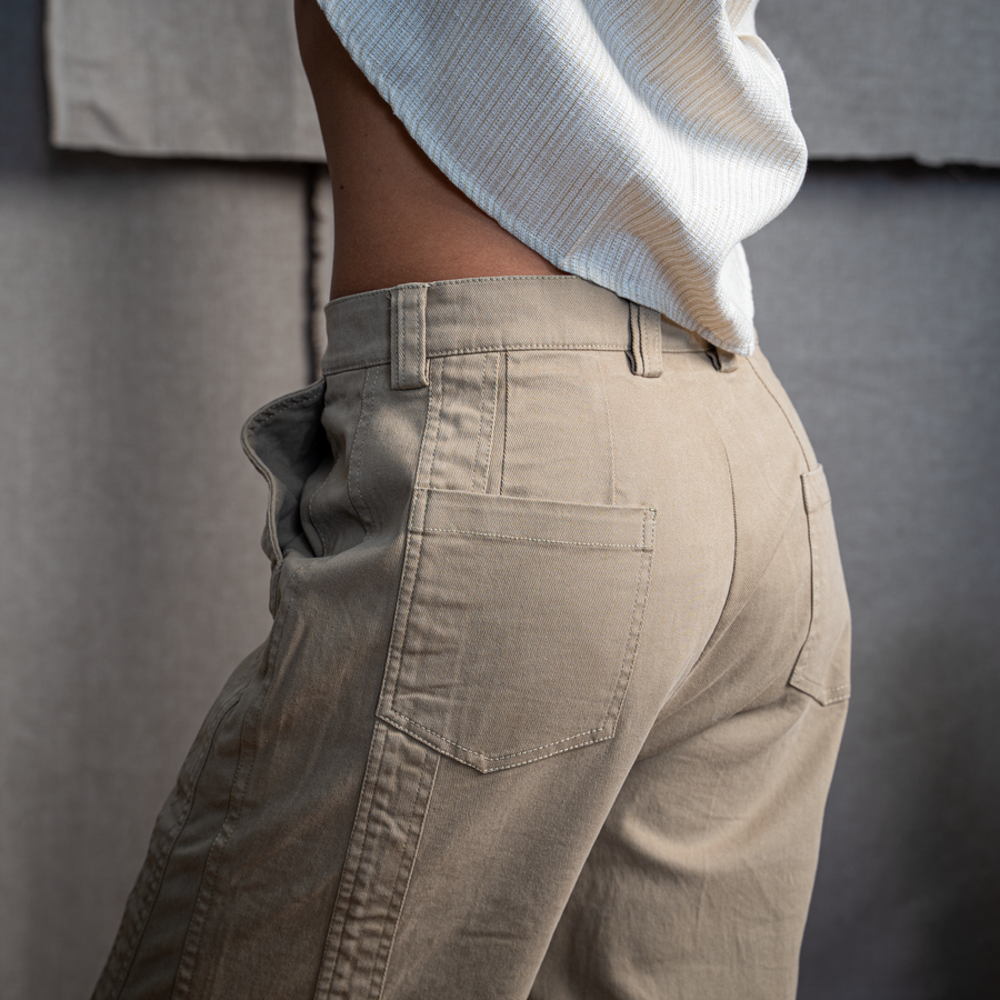WIDE LEG PANELED PANTS- KHAKI