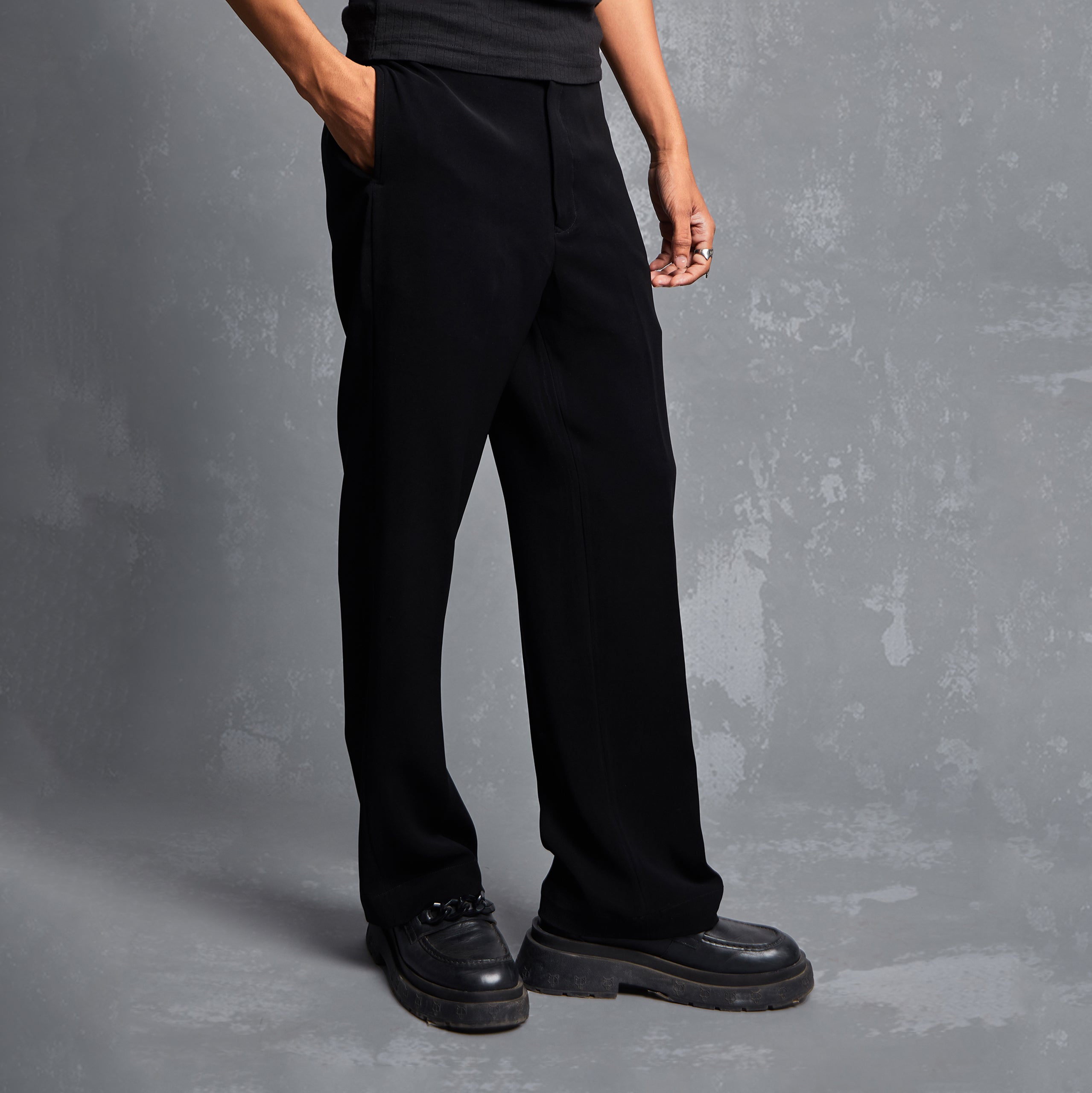 Seesa Trousers and Pants  Buy Seesa Jackie Straight Cut Black Trousers  Online  Nykaa Fashion